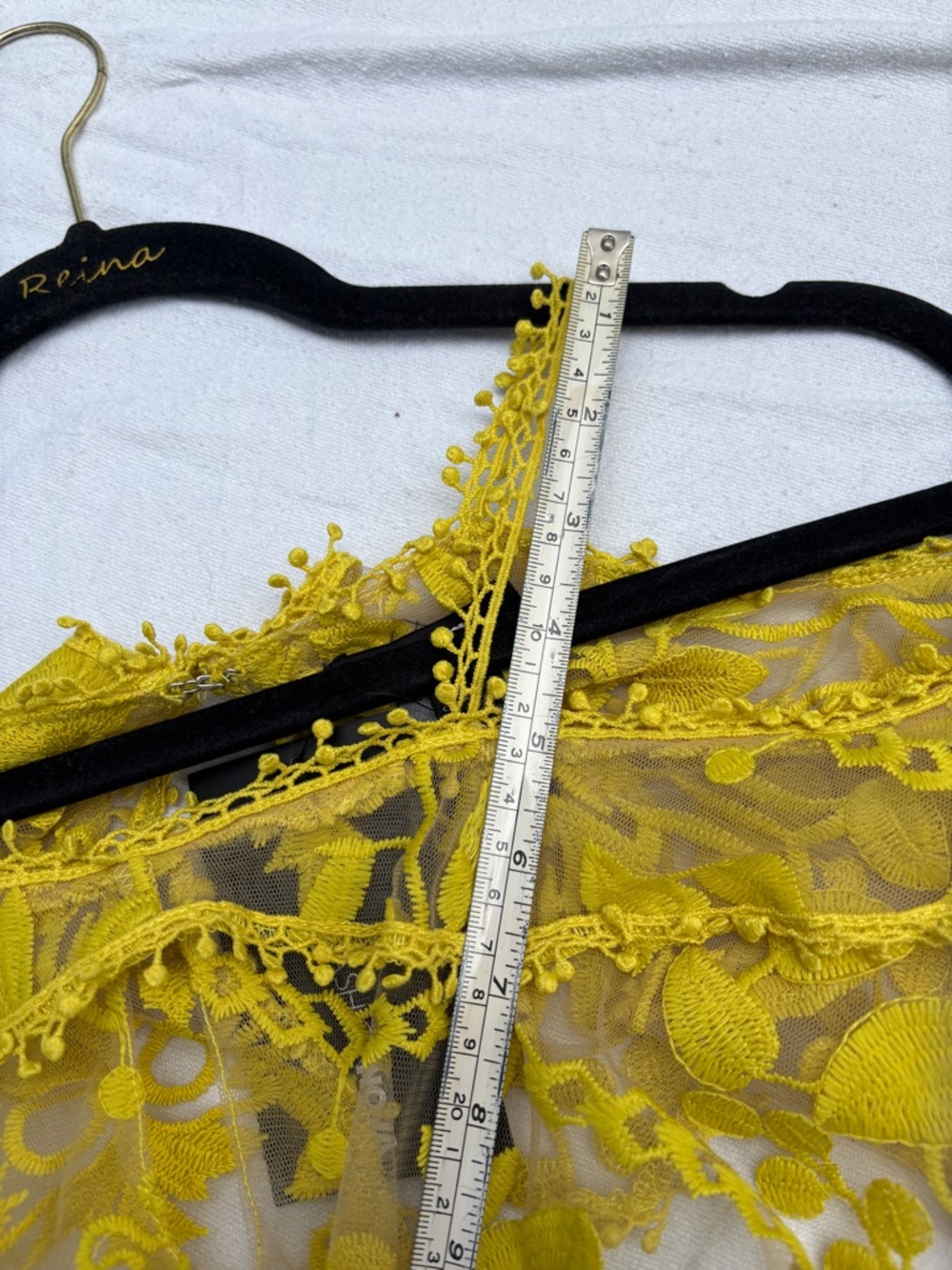 WFashion Nova Yellow Lace Off-Shoulder Crop Top Sz XS - Picture 9 of 15
